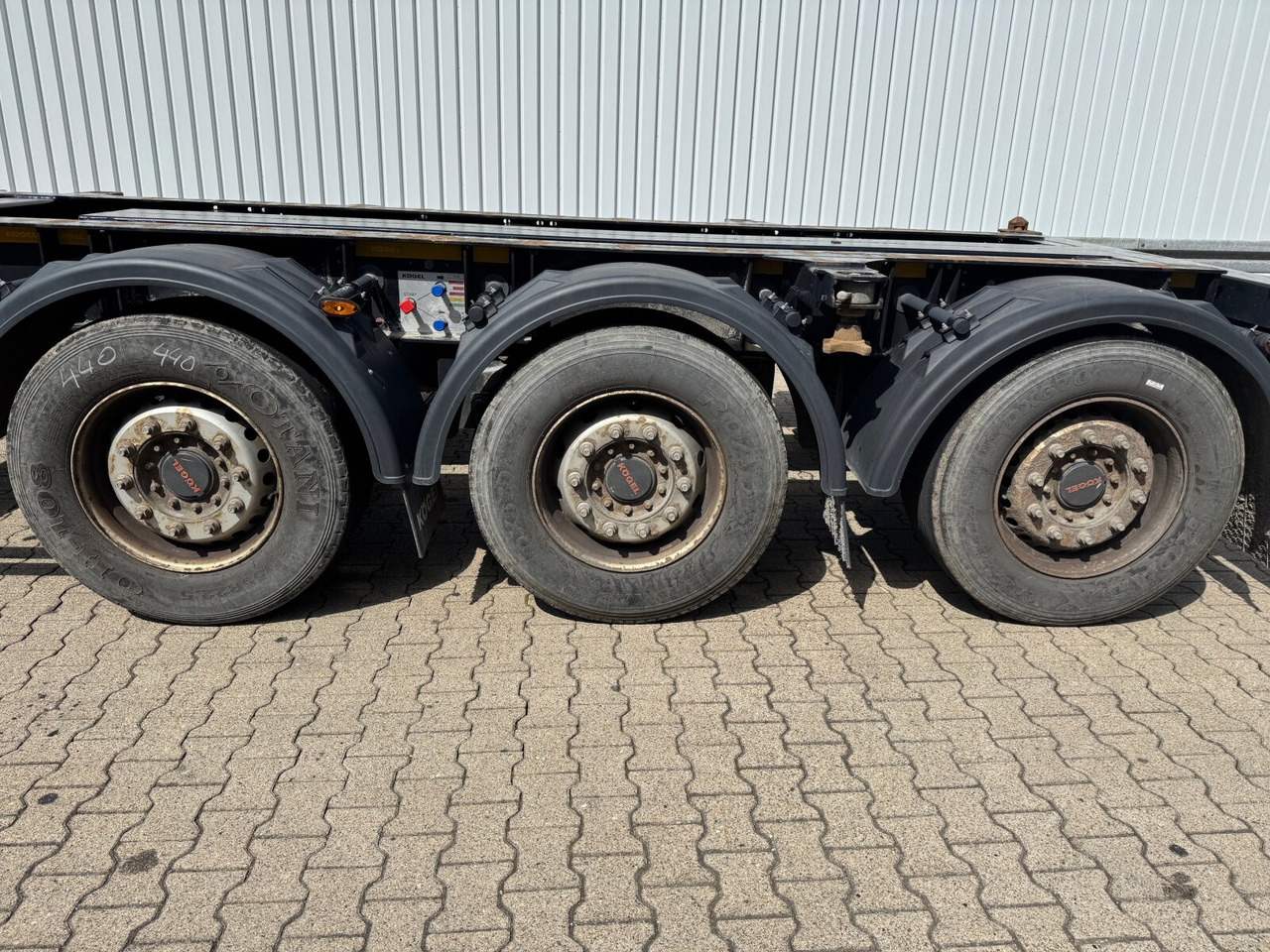 Kögel Port 45 Simplex Container-Chassis Port 45 Simplex, Container-Chassis, 20/2x20/30/40/45 Fuß, ausziehbar - نصف مقطورة: صورة 4 Kögel Port 45 Simplex Container-Chassis Port 45 Simplex, Container-Chassis, 20/2x20/30/40/45 Fuß, ausziehbar - نصف مقطورة: صورة 4