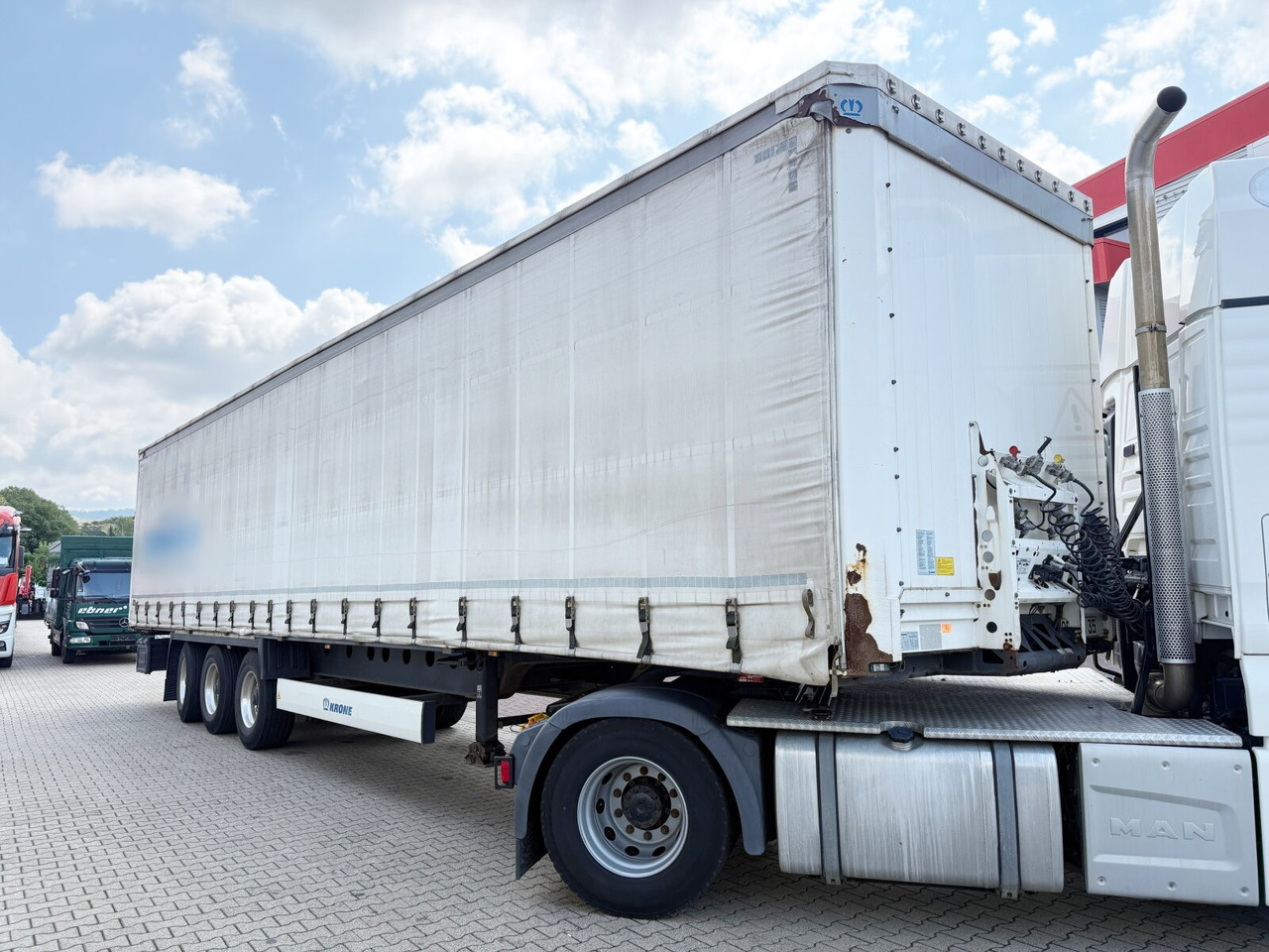 Krone SDP 27 eLCL10-CS Coil Liner SDP 27 eLCL10-CS Coil Liner, Coilmulde, Liftachse, Nachlauflenkachse, Edscha - نصف مقطورة مسطحة: صورة 2 Krone SDP 27 eLCL10-CS Coil Liner SDP 27 eLCL10-CS Coil Liner, Coilmulde, Liftachse, Nachlauflenkachse, Edscha - نصف مقطورة مسطحة: صورة 2