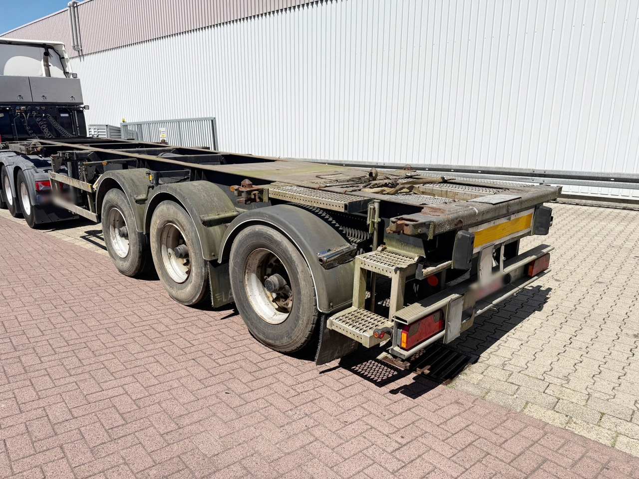 Lag 0-3-39 CD Containerchassis 0-3-39 CD Containerchassis, 20ft und 30ft, ADR - نصف مقطورة: صورة 4 Lag 0-3-39 CD Containerchassis 0-3-39 CD Containerchassis, 20ft und 30ft, ADR - نصف مقطورة: صورة 4