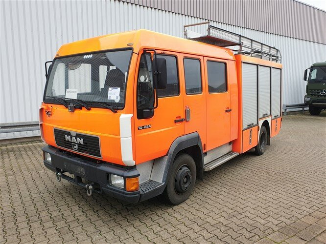 MAN 10.224 LC 4x2 BB, TLF 16/12 10.224 LC 4x2 BB Doka, TLF 16/12, 6-Zylinder Motor - سيارة إطفاء: صورة 1 MAN 10.224 LC 4x2 BB, TLF 16/12 10.224 LC 4x2 BB Doka, TLF 16/12, 6-Zylinder Motor - سيارة إطفاء: صورة 1