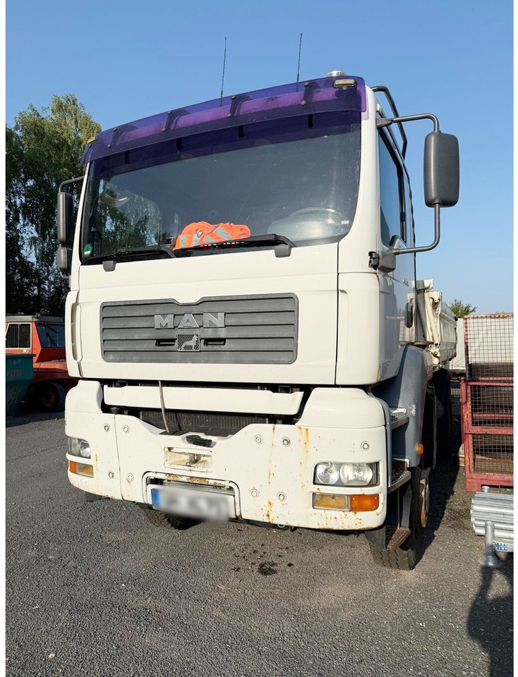MAN TGA 18.360 4X4 BB TGA 18.360 4X4 BB - شاحنة قلاب: صورة 1 MAN TGA 18.360 4X4 BB TGA 18.360 4X4 BB - شاحنة قلاب: صورة 1