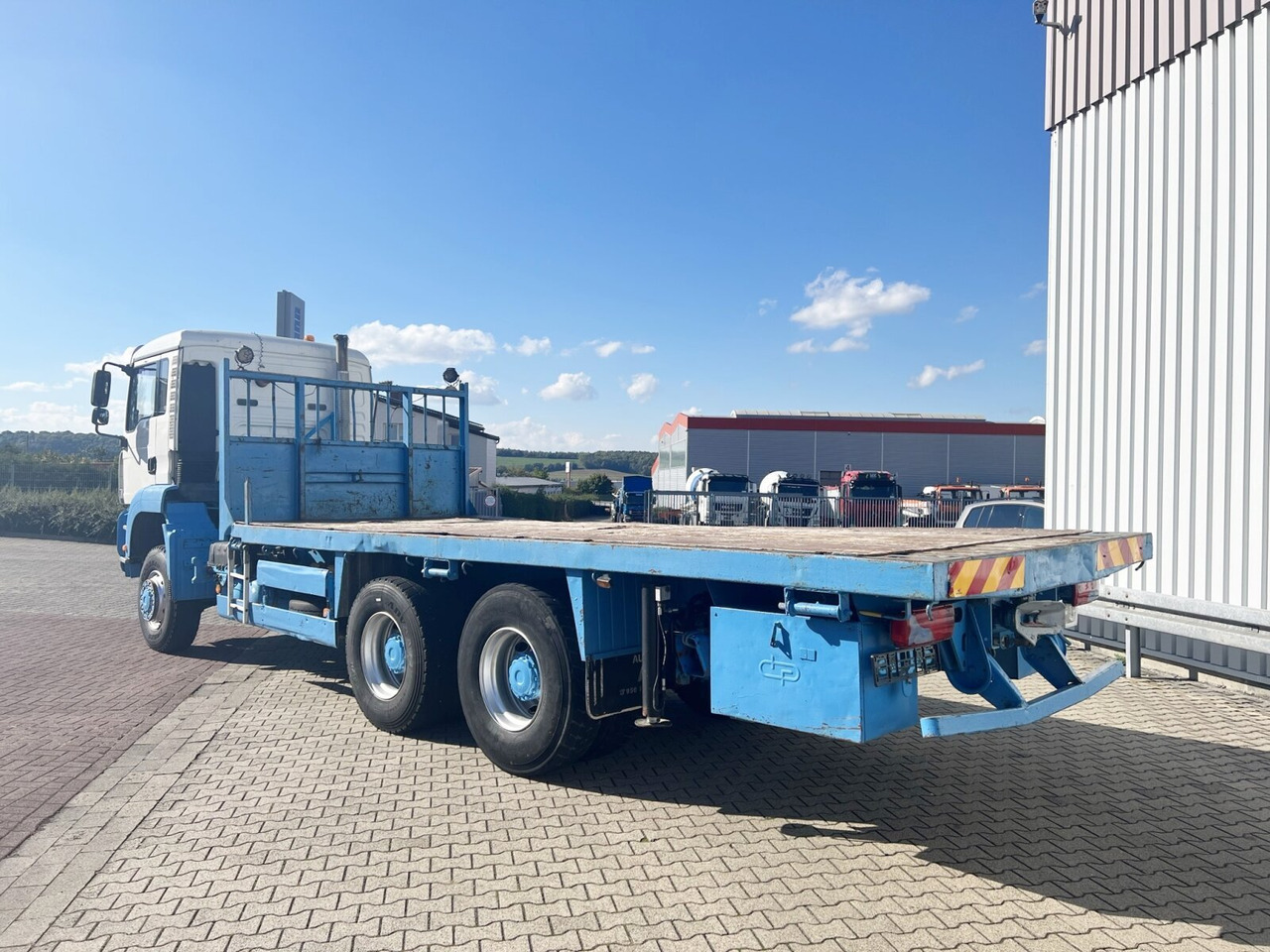 MAN TGA 26.310 6X6 BB TGA 26.310 6X6 BB - شاحنات مسطحة: صورة 5 MAN TGA 26.310 6X6 BB TGA 26.310 6X6 BB - شاحنات مسطحة: صورة 5