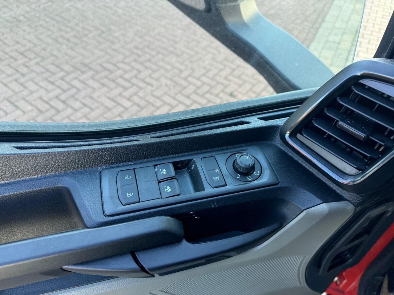 MAN TGL 8.190 4x2 BB CH TGL 8.190 4x2 BB CH, Nebenantrieb - شاحنة هيكل كابينة: صورة 5 MAN TGL 8.190 4x2 BB CH TGL 8.190 4x2 BB CH, Nebenantrieb - شاحنة هيكل كابينة: صورة 5