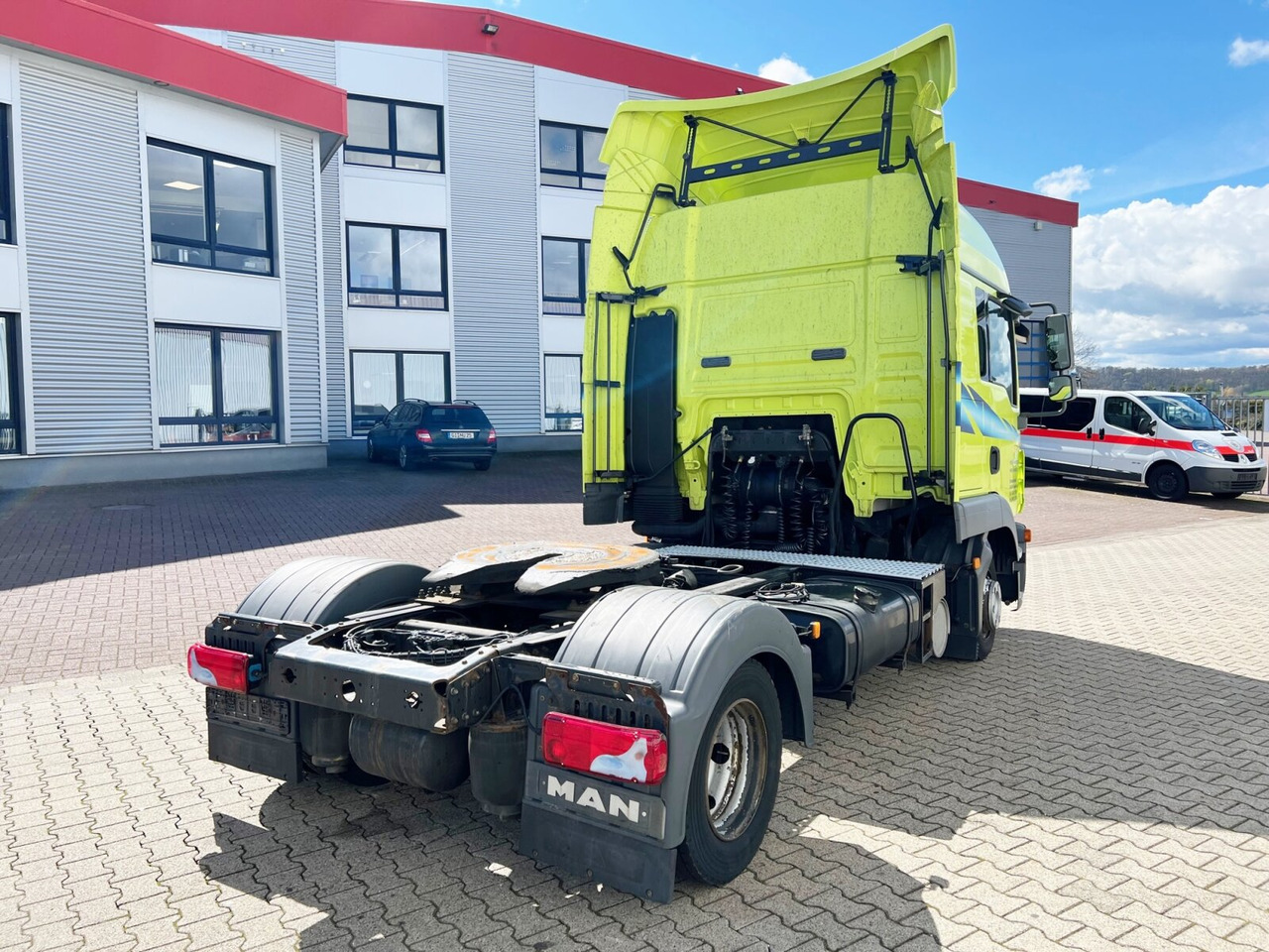 وحدة جر MAN TGL 8.220 4X2 BL TGL 8.220 4X2 BL: صورة 10 وحدة جر MAN TGL 8.220 4X2 BL TGL 8.220 4X2 BL: صورة 10