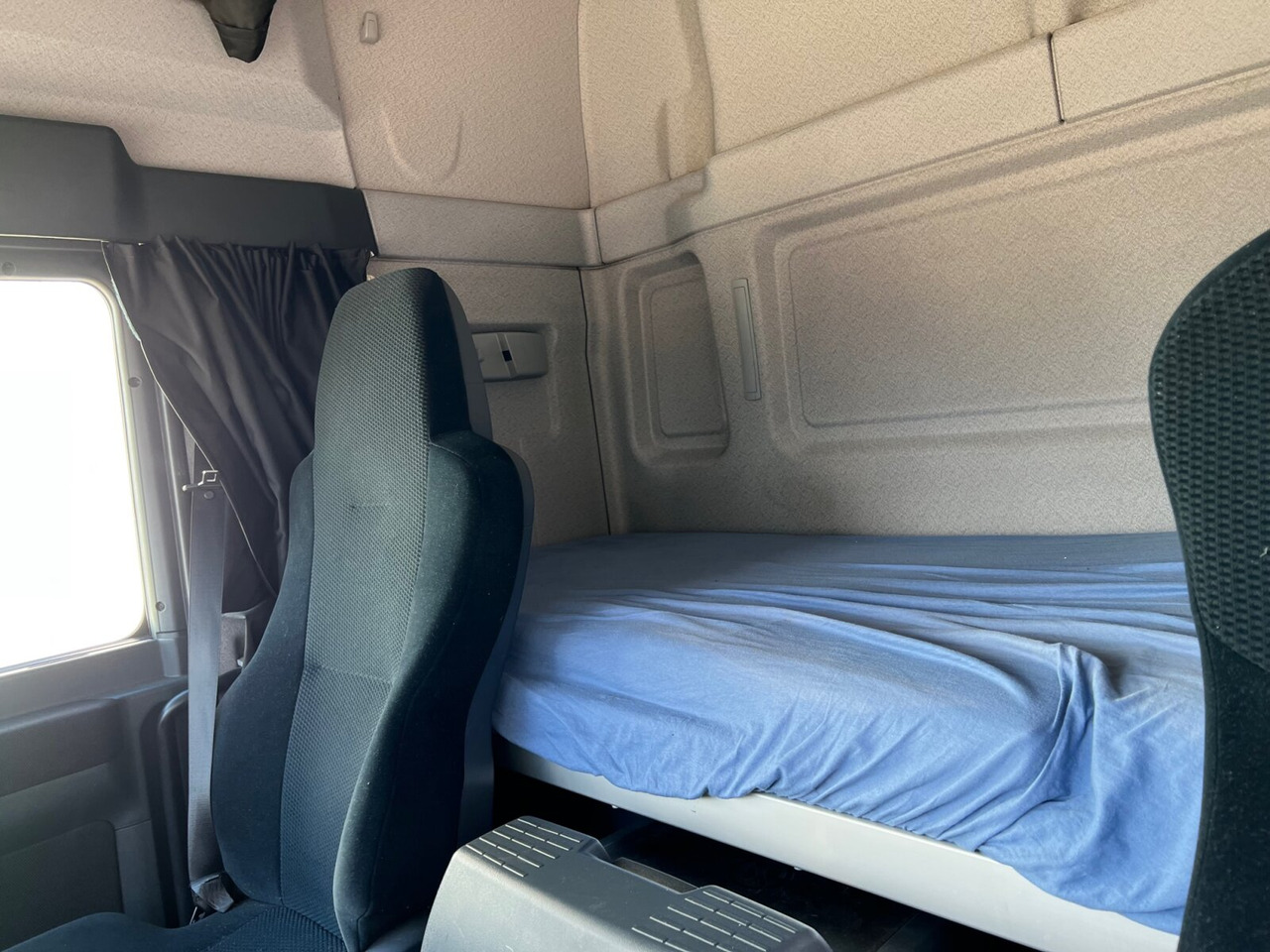 وحدة جر MAN TGL 8.220 4X2 BL TGL 8.220 4X2 BL: صورة 5 وحدة جر MAN TGL 8.220 4X2 BL TGL 8.220 4X2 BL: صورة 5