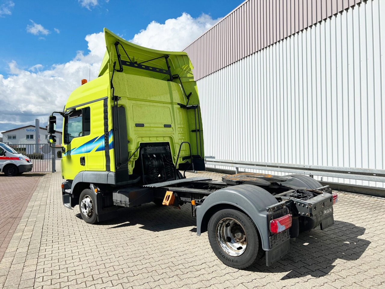 وحدة جر MAN TGL 8.220 4X2 BL TGL 8.220 4X2 BL: صورة 12 وحدة جر MAN TGL 8.220 4X2 BL TGL 8.220 4X2 BL: صورة 12