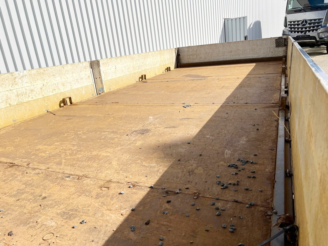 MAN TGM 15.250/340 4X2 BL TGM 15.250/340 4X2 BL mit Kran Palfinger PK 11001 - شاحنة كرين, شاحنات مسطحة: صورة 3 MAN TGM 15.250/340 4X2 BL TGM 15.250/340 4X2 BL mit Kran Palfinger PK 11001 - شاحنة كرين, شاحنات مسطحة: صورة 3