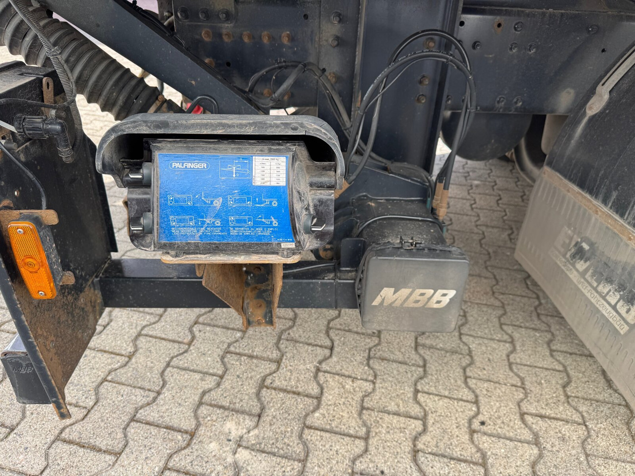 شاحنة مقفلة MAN TGM 26.340 6x2-4 LL TGM 26.340 6x2-4 LL, Getränkekoffer, Lenk-/Liftachse, LBW MBB, 2x AHK: صورة 10