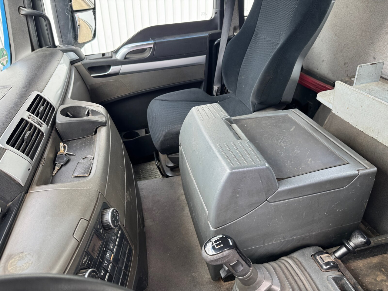 MAN TGS 26.400 6x2-4 BL TGS 26.400 6x2-4 BL, Lenk-/Liftachse, Schub-Knick - شاحنة ذات خطاف: صورة 4 MAN TGS 26.400 6x2-4 BL TGS 26.400 6x2-4 BL, Lenk-/Liftachse, Schub-Knick - شاحنة ذات خطاف: صورة 4
