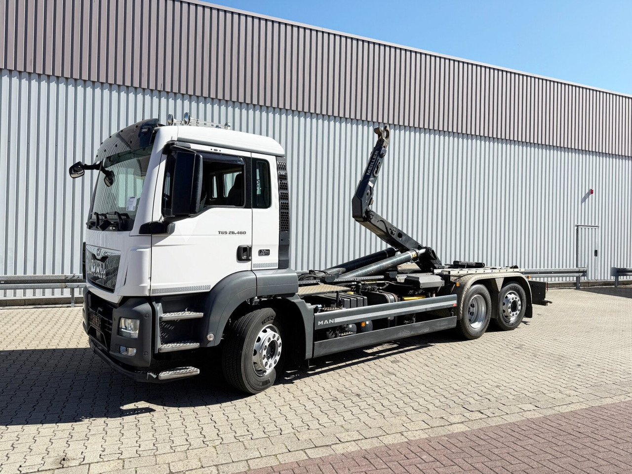 MAN TGS 26.460 6x2-4 BL TGS 26.460 6x2-4 BL, Lenk-/Liftachse, Motorabtrieb - شاحنة ذات خطاف: صورة 1 MAN TGS 26.460 6x2-4 BL TGS 26.460 6x2-4 BL, Lenk-/Liftachse, Motorabtrieb - شاحنة ذات خطاف: صورة 1