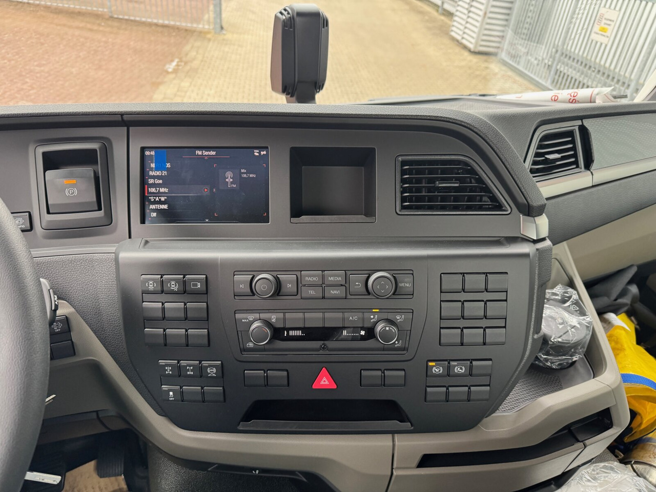 MAN TGS 33.440 6x4 BB TGS 33.440 6x4 BB, Alu-Bordwände, mehrfach vorhanden! - شاحنة قلاب: صورة 2 MAN TGS 33.440 6x4 BB TGS 33.440 6x4 BB, Alu-Bordwände, mehrfach vorhanden! - شاحنة قلاب: صورة 2