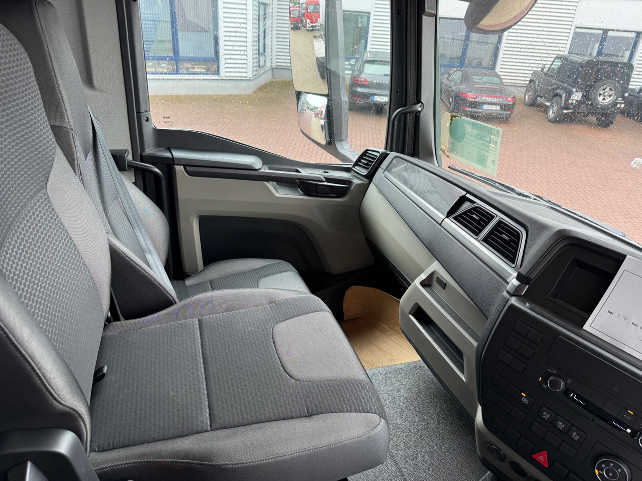 MAN TGS 33.440 6x6 BB CH RHD TGS 33.440 6x6 BB CH RHD, Euro2, Rechtslenker, Einzelbereifung - شاحنة هيكل كابينة: صورة 5 MAN TGS 33.440 6x6 BB CH RHD TGS 33.440 6x6 BB CH RHD, Euro2, Rechtslenker, Einzelbereifung - شاحنة هيكل كابينة: صورة 5