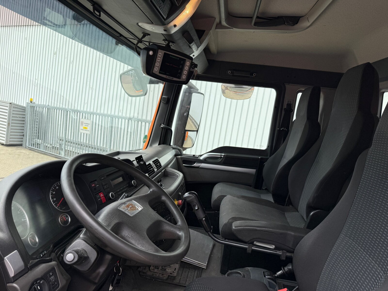 MAN TGS 35.360 8x2-6 BL TGS 35.360 8x2-6 BL, 2x Lenkachse, Zöller Medium XL, Zöller-Schüttung - شاحنة النفايات: صورة 2 MAN TGS 35.360 8x2-6 BL TGS 35.360 8x2-6 BL, 2x Lenkachse, Zöller Medium XL, Zöller-Schüttung - شاحنة النفايات: صورة 2