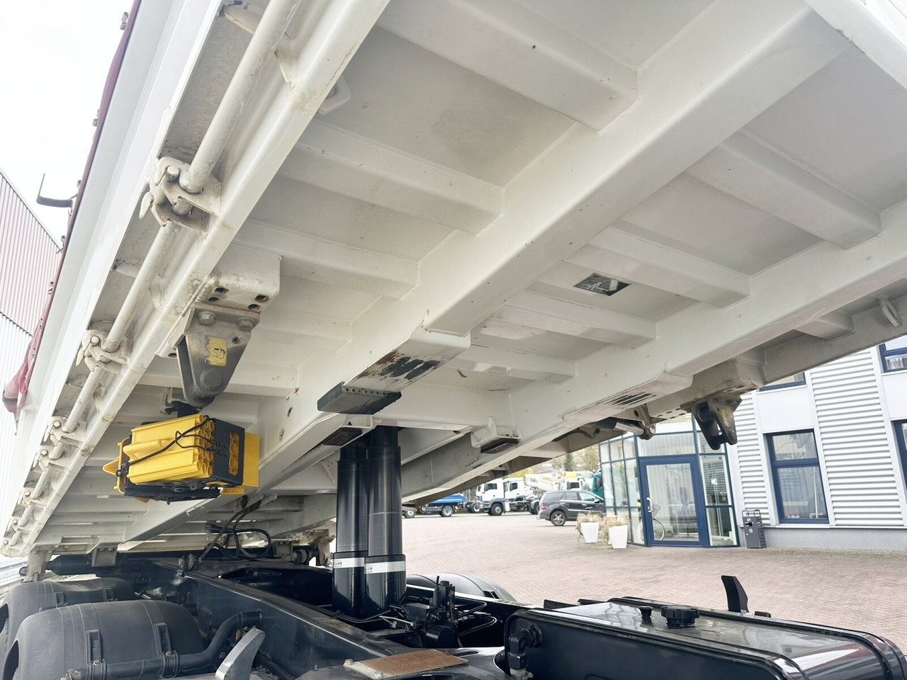 شاحنة قلاب MAN TGS 35.460 8X4 BB TGS 35.460 8X4 BB, Meiller Bordmatik, Rollplane, 13m³: صورة 13