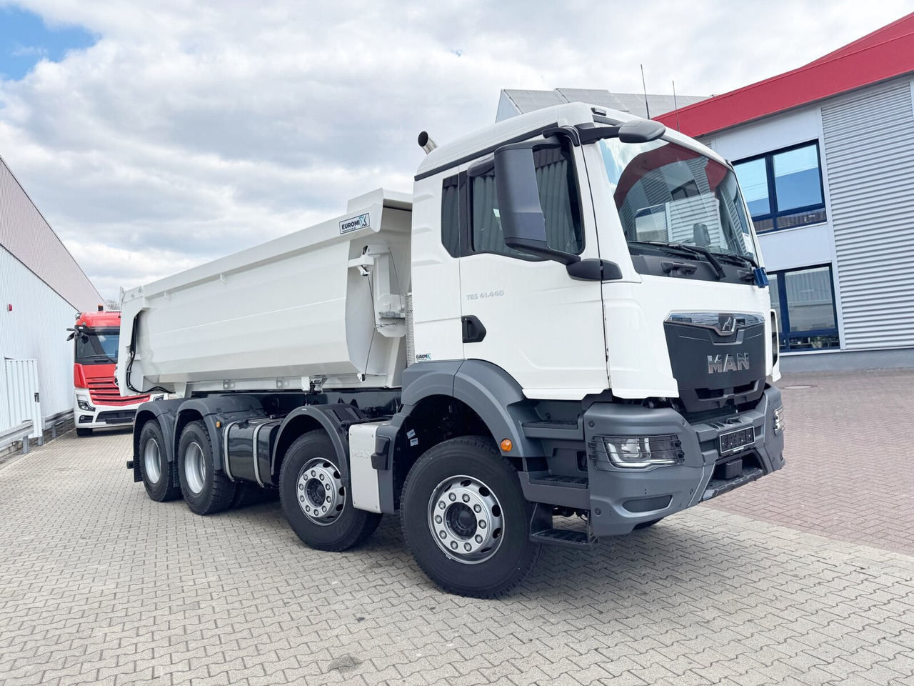 جديدة شاحنة هيكل كابينة MAN TGS 41.440/480 8x4 BB TGS 41.440/480 8x4 BB, Mulde ca. 16m³ mit hydraulischer Heckklappe, mehrfach VORHANDEN: صورة 10