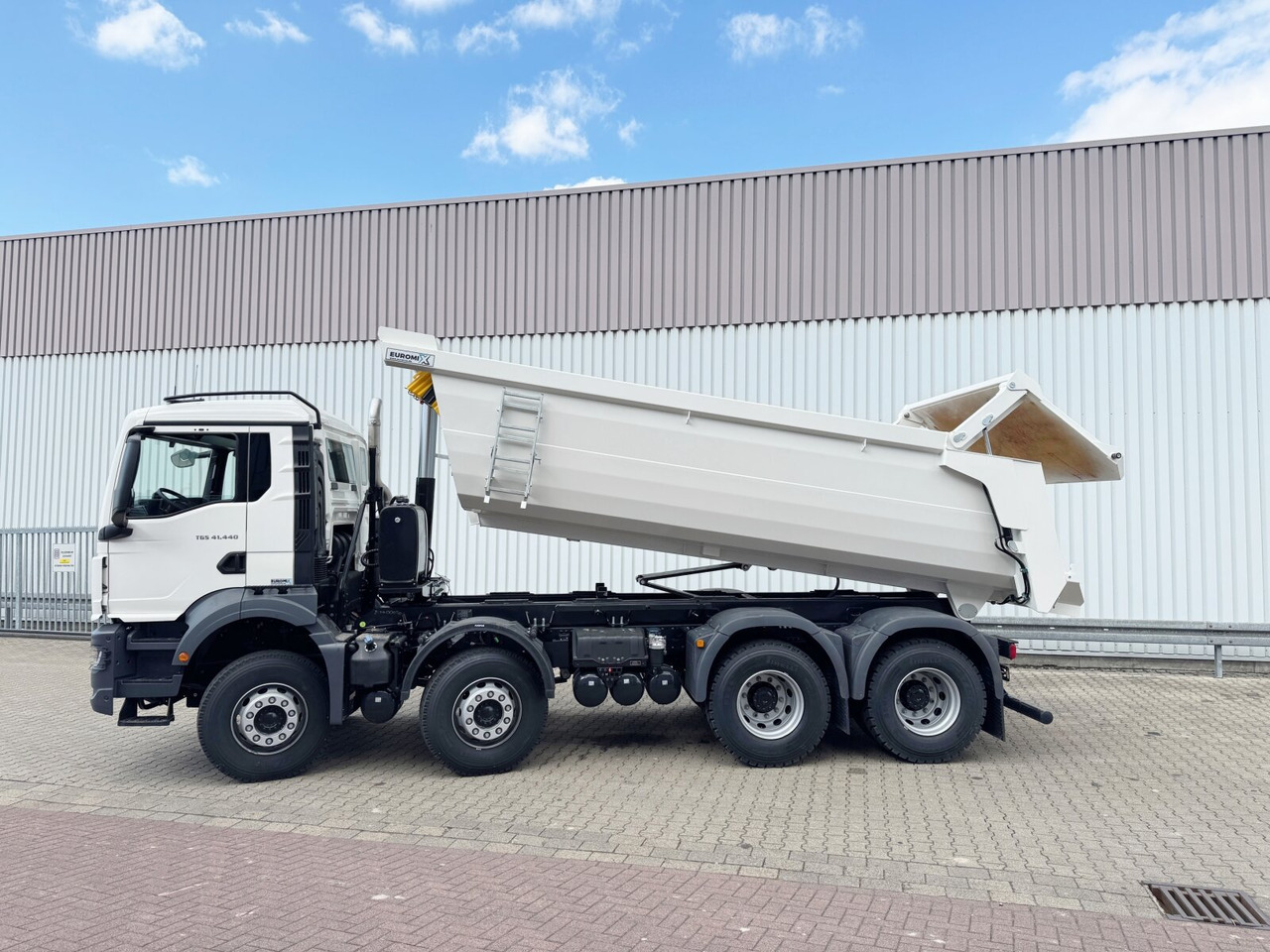 جديدة شاحنة هيكل كابينة MAN TGS 41.440/480 8x4 BB TGS 41.440/480 8x4 BB, Mulde ca. 16m³ mit hydraulischer Heckklappe, mehrfach VORHANDEN: صورة 15