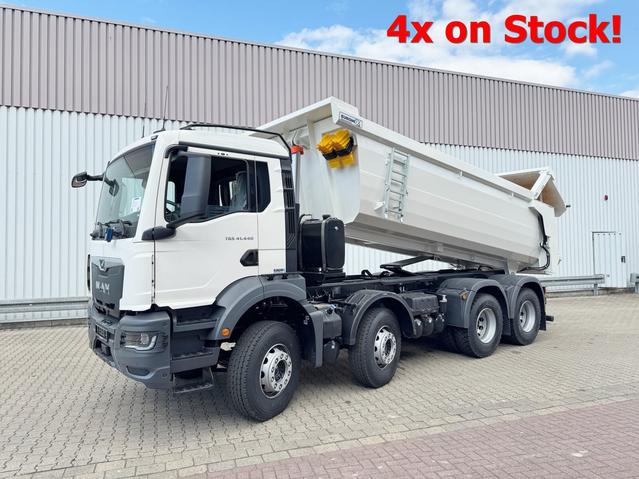 MAN TGS 41.440/480 8x4 BB TGS 41.440/480 8x4 BB, Mulde ca. 16m³ mit hydraulischer Heckklappe, mehrfach VORHANDEN - شاحنة هيكل كابينة: صورة 1 MAN TGS 41.440/480 8x4 BB TGS 41.440/480 8x4 BB, Mulde ca. 16m³ mit hydraulischer Heckklappe, mehrfach VORHANDEN - شاحنة هيكل كابينة: صورة 1