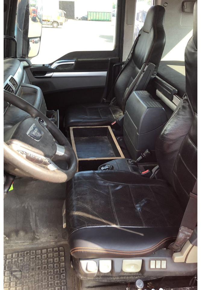 MAN TGS 41.480 8X8 BB TGS 41.480 8X8 BB, Bender Stahlmulde ca. 18m³, hydr. Heckklappe - شاحنة هيكل كابينة: صورة 4 MAN TGS 41.480 8X8 BB TGS 41.480 8X8 BB, Bender Stahlmulde ca. 18m³, hydr. Heckklappe - شاحنة هيكل كابينة: صورة 4