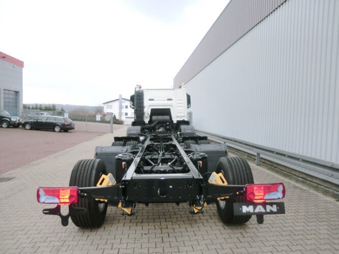 MAN TGS 50.480BB 10x4 Retarder TGS 50.480BB 10x4 Retarder, 3-f.NA - شاحنة هيكل كابينة: صورة 4 MAN TGS 50.480BB 10x4 Retarder TGS 50.480BB 10x4 Retarder, 3-f.NA - شاحنة هيكل كابينة: صورة 4