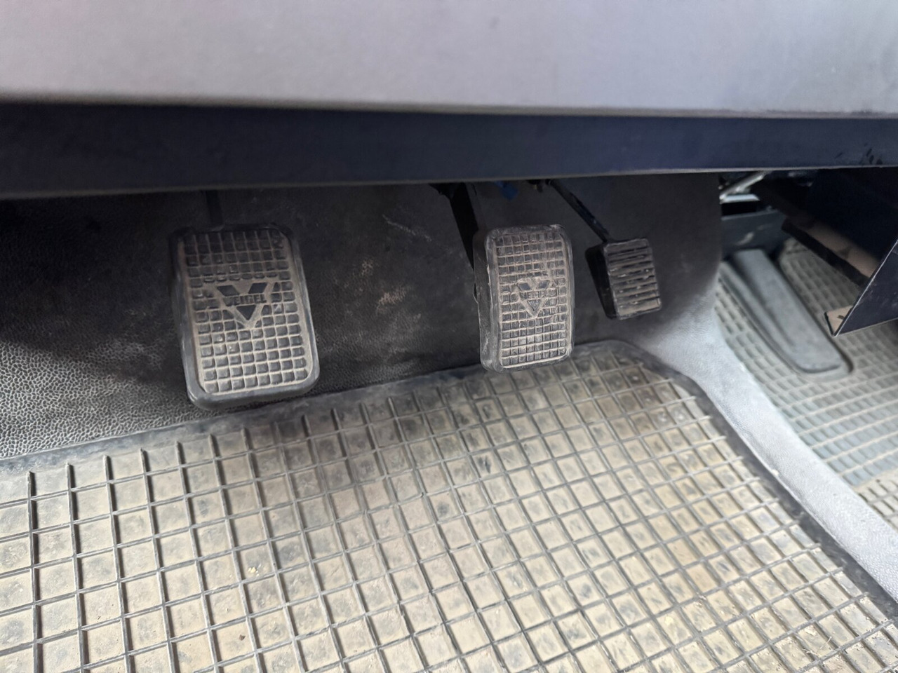 MAN TGX 18.360 4x2 BLS TGX 18.360 4x2 BLS, Fahrschulausstattung - وحدة جر: صورة 2 MAN TGX 18.360 4x2 BLS TGX 18.360 4x2 BLS, Fahrschulausstattung - وحدة جر: صورة 2