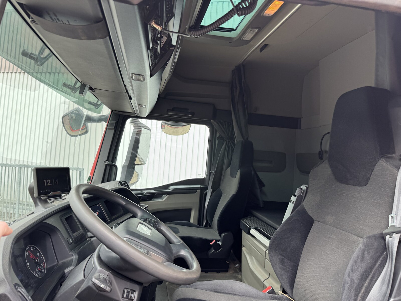 MAN TGX 26.470 6X2-4 BL TGX 26.470 6X2-4 BL, Lenk-/Liftachse, XLX-Fahrerhaus, VDL Abrollanlage 7m - شاحنة ذات خطاف: صورة 3 MAN TGX 26.470 6X2-4 BL TGX 26.470 6X2-4 BL, Lenk-/Liftachse, XLX-Fahrerhaus, VDL Abrollanlage 7m - شاحنة ذات خطاف: صورة 3