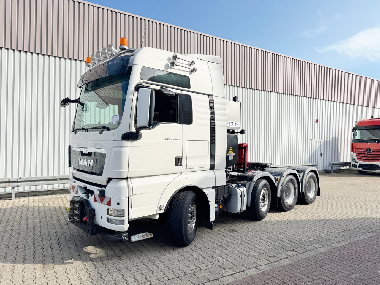 MAN TGX 41.540 8X4/4 BLS TGX 41.540 8X4/4 BLS, Vorlauflenkachse, Navi, Intarder, Registerkupplung, Schwerlast 160t - وحدة جر: صورة 1 MAN TGX 41.540 8X4/4 BLS TGX 41.540 8X4/4 BLS, Vorlauflenkachse, Navi, Intarder, Registerkupplung, Schwerlast 160t - وحدة جر: صورة 1