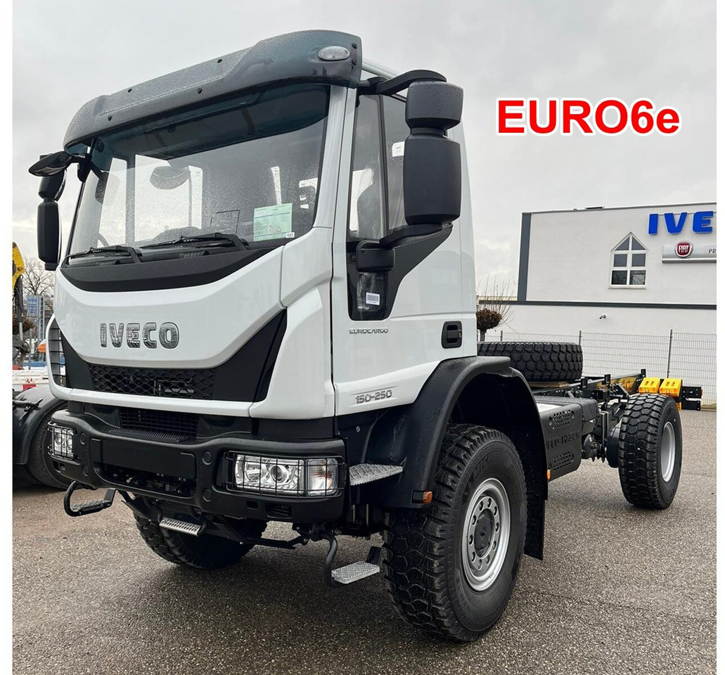 ML150E25WS 4x4 ML150E25WS 4x4, Einzelbereifung, 4x VORNANDEN! - شاحنة هيكل كابينة: صورة 1 ML150E25WS 4x4 ML150E25WS 4x4, Einzelbereifung, 4x VORNANDEN! - شاحنة هيكل كابينة: صورة 1