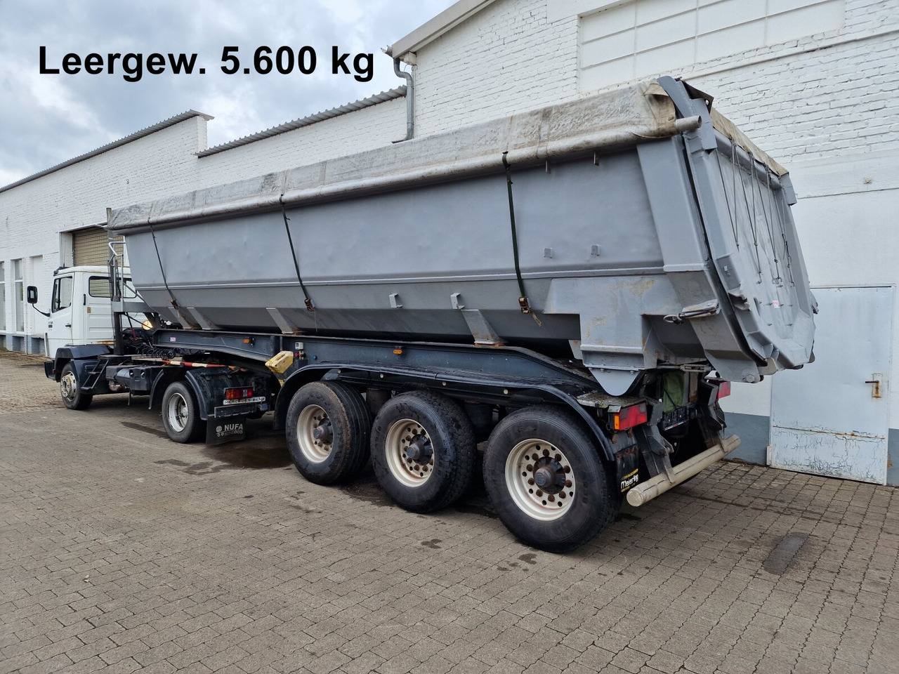 Meierling MKS 24 Meierling Combimulde MSK 24, 5.600 kg Leergew., 24 cbm - نصف مقطورة: صورة 1 Meierling MKS 24 Meierling Combimulde MSK 24, 5.600 kg Leergew., 24 cbm - نصف مقطورة: صورة 1