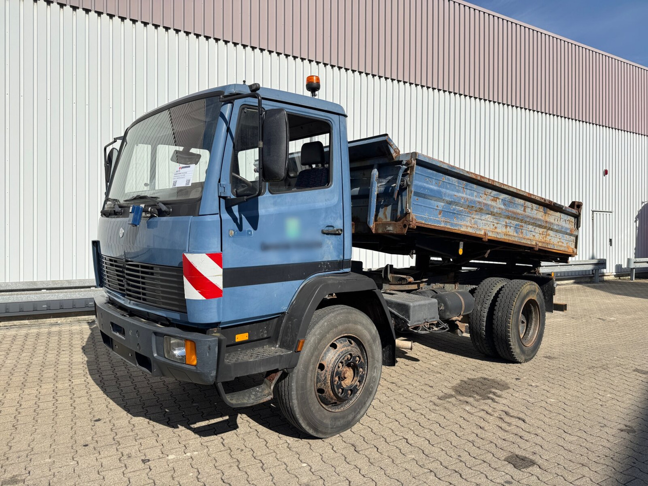 Mercedes-Benz 1314 K 4x2 1314 K 4x2, 6-Zylinder Motor, 2x AHK - شاحنة قلاب: صورة 1 Mercedes-Benz 1314 K 4x2 1314 K 4x2, 6-Zylinder Motor, 2x AHK - شاحنة قلاب: صورة 1