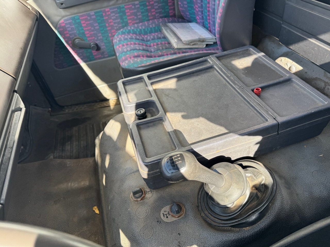 Mercedes-Benz 1314 K 4x2 1314 K 4x2, 6-Zylinder Motor, 2x AHK - شاحنة قلاب: صورة 4 Mercedes-Benz 1314 K 4x2 1314 K 4x2, 6-Zylinder Motor, 2x AHK - شاحنة قلاب: صورة 4