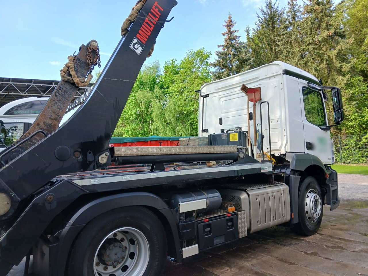 Mercedes-Benz Actros 1832 L 4x2 Actros 1832 L 4x2, Navi, MultimediaCockpit, Funk - شاحنة نقل المخلفات: صورة 2 Mercedes-Benz Actros 1832 L 4x2 Actros 1832 L 4x2, Navi, MultimediaCockpit, Funk - شاحنة نقل المخلفات: صورة 2