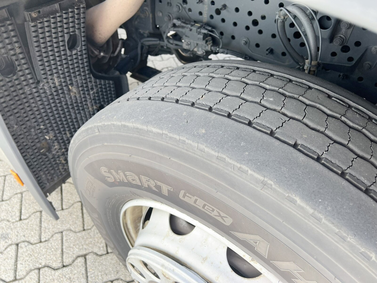Mercedes-Benz Actros 1842 LS 4x2 Actros 1842 LS 4x2, 7x VORHANDEN - وحدة جر: صورة 4 Mercedes-Benz Actros 1842 LS 4x2 Actros 1842 LS 4x2, 7x VORHANDEN - وحدة جر: صورة 4