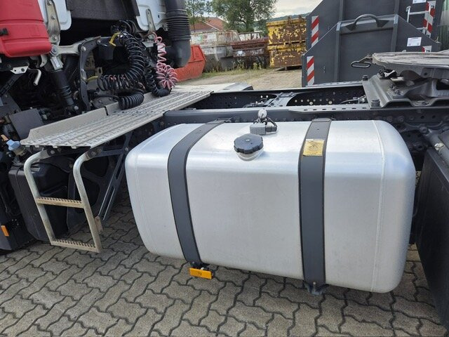 Mercedes-Benz Actros 1846 LS 4x2 Actros 1846 LS 4x2 MultimediaCockpit, StreamSpace, ADR - وحدة جر: صورة 2 Mercedes-Benz Actros 1846 LS 4x2 Actros 1846 LS 4x2 MultimediaCockpit, StreamSpace, ADR - وحدة جر: صورة 2