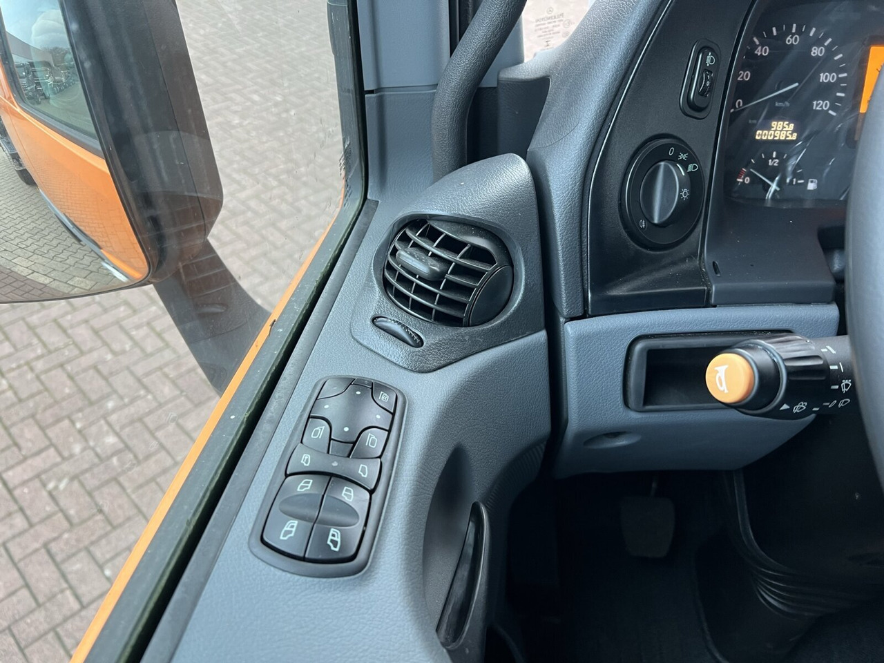 Mercedes-Benz Actros 2141 K 4x2 Actros 2141 K 4x2 Mercedes-Benz Actros 2141 K 4x2 Actros 2141 K 4x2: صورة 6