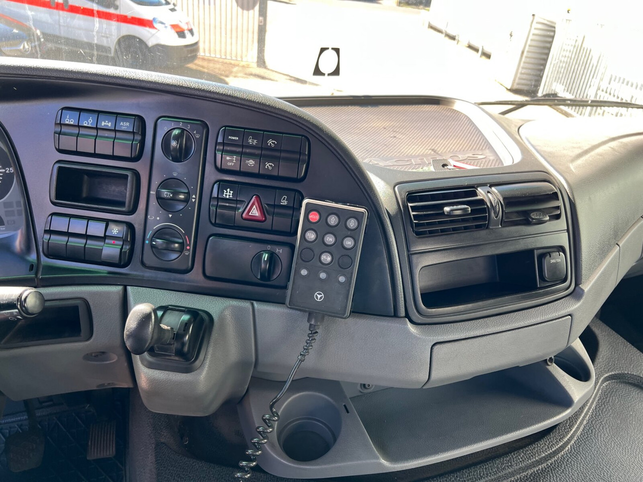 شاحنة ذات خطاف Mercedes-Benz Actros 2541 L 6x2 Actros 2541 L 6x2/48 Retarder, Lenk-/Liftachse: صورة 5