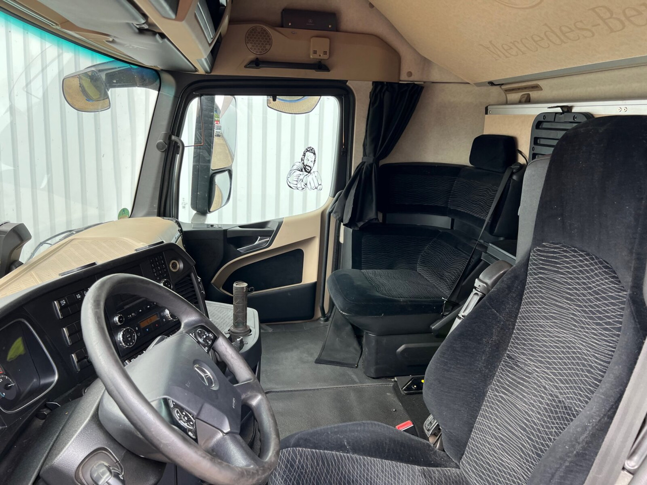 Mercedes-Benz Actros 2542/48 L/nR 6x2 Actros 2542/48 L/nR 6x2, Retarder, Standklima, StreamSpace, SoloStar - شاحنات الحاويات / جسم علوي قابل للتغيير شاحنة: صورة 2 Mercedes-Benz Actros 2542/48 L/nR 6x2 Actros 2542/48 L/nR 6x2, Retarder, Standklima, StreamSpace, SoloStar - شاحنات الحاويات / جسم علوي قابل للتغيير شاحنة: صورة 2