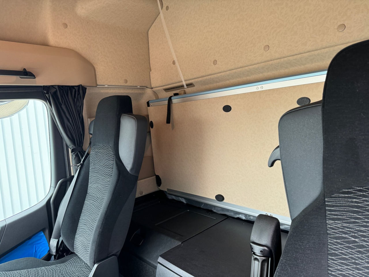 جديدة شاحنة ذات خطاف Mercedes-Benz Actros 2545 L 6x2 Actros 2545 L 6x2, Lenk-/Liftachse, StreamSpace, MultimediaCockpit: صورة 6