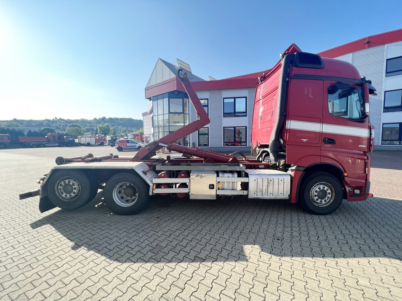 شاحنة ذات خطاف Mercedes-Benz Actros 2551 L 6x2 Actros 2551 L 6x2/46, Retarder, Liftachse, BigSpace, Bi-Xenon: صورة 10 شاحنة ذات خطاف Mercedes-Benz Actros 2551 L 6x2 Actros 2551 L 6x2/46, Retarder, Liftachse, BigSpace, Bi-Xenon: صورة 10