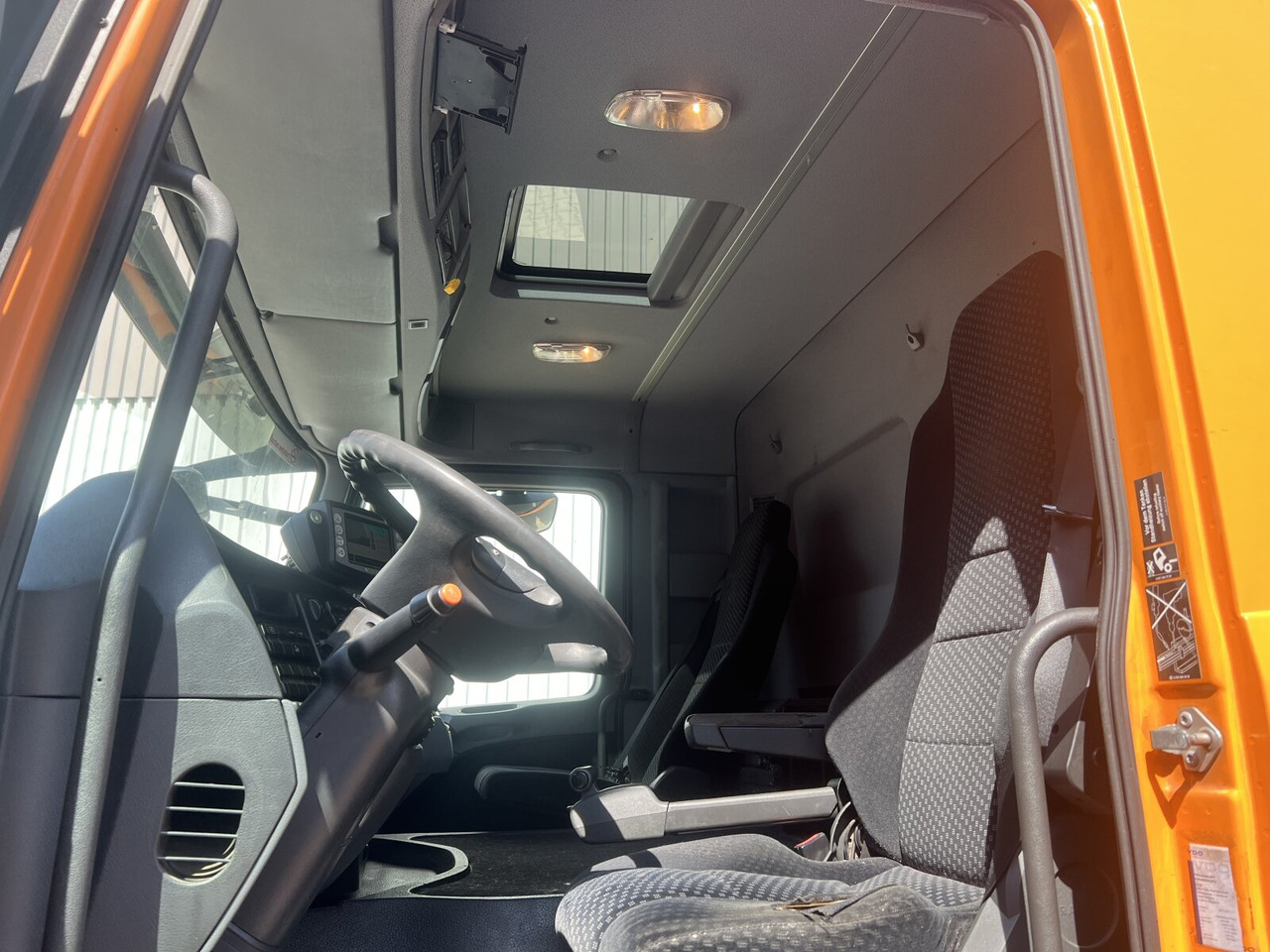 Mercedes-Benz Actros 2641/48 L 6x4 Actros 2641/48 L 6x4, Seilabroller, Haller Lotos, Zöller Schüttung - شاحنة النفايات: صورة 5 Mercedes-Benz Actros 2641/48 L 6x4 Actros 2641/48 L 6x4, Seilabroller, Haller Lotos, Zöller Schüttung - شاحنة النفايات: صورة 5