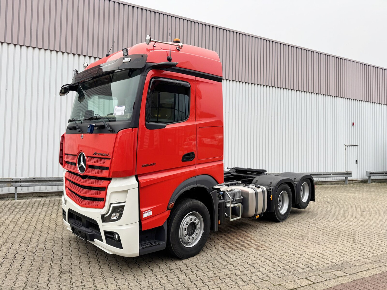 Mercedes-Benz Actros 2648 LS 6x2 Actros 2648 LS 6x2, Retarder, Liftachse, MirrorCam, StreamSpace, Navi, LED - وحدة جر: صورة 1 Mercedes-Benz Actros 2648 LS 6x2 Actros 2648 LS 6x2, Retarder, Liftachse, MirrorCam, StreamSpace, Navi, LED - وحدة جر: صورة 1