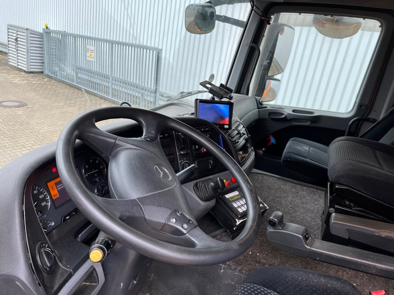 Mercedes-Benz Actros 3241 L 8x2/6 Actros 3241 L 8x2/6, 2x Lenkachse, Zöller Medium XL, Zöller-Schüttung - شاحنة النفايات: صورة 2 Mercedes-Benz Actros 3241 L 8x2/6 Actros 3241 L 8x2/6, 2x Lenkachse, Zöller Medium XL, Zöller-Schüttung - شاحنة النفايات: صورة 2