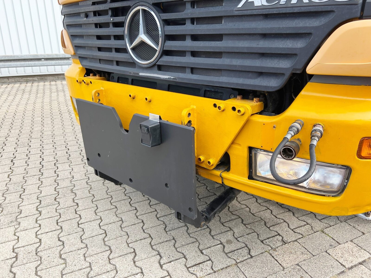 Mercedes-Benz Actros 3243 K 8x4/4 Actros 3243 K 8x4/4, Müller Saug- und Spülwagen ca. 17m³, Rechtslenker Mercedes-Benz Actros 3243 K 8x4/4 Actros 3243 K 8x4/4, Müller Saug- und Spülwagen ca. 17m³, Rechtslenker: صورة 8