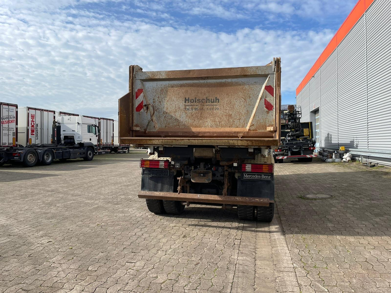 Mercedes-Benz Actros MP III 3544/8x4/4 Actros MP III 3544/8x4/4, 3 Pedale - شاحنة قلاب: صورة 3 Mercedes-Benz Actros MP III 3544/8x4/4 Actros MP III 3544/8x4/4, 3 Pedale - شاحنة قلاب: صورة 3
