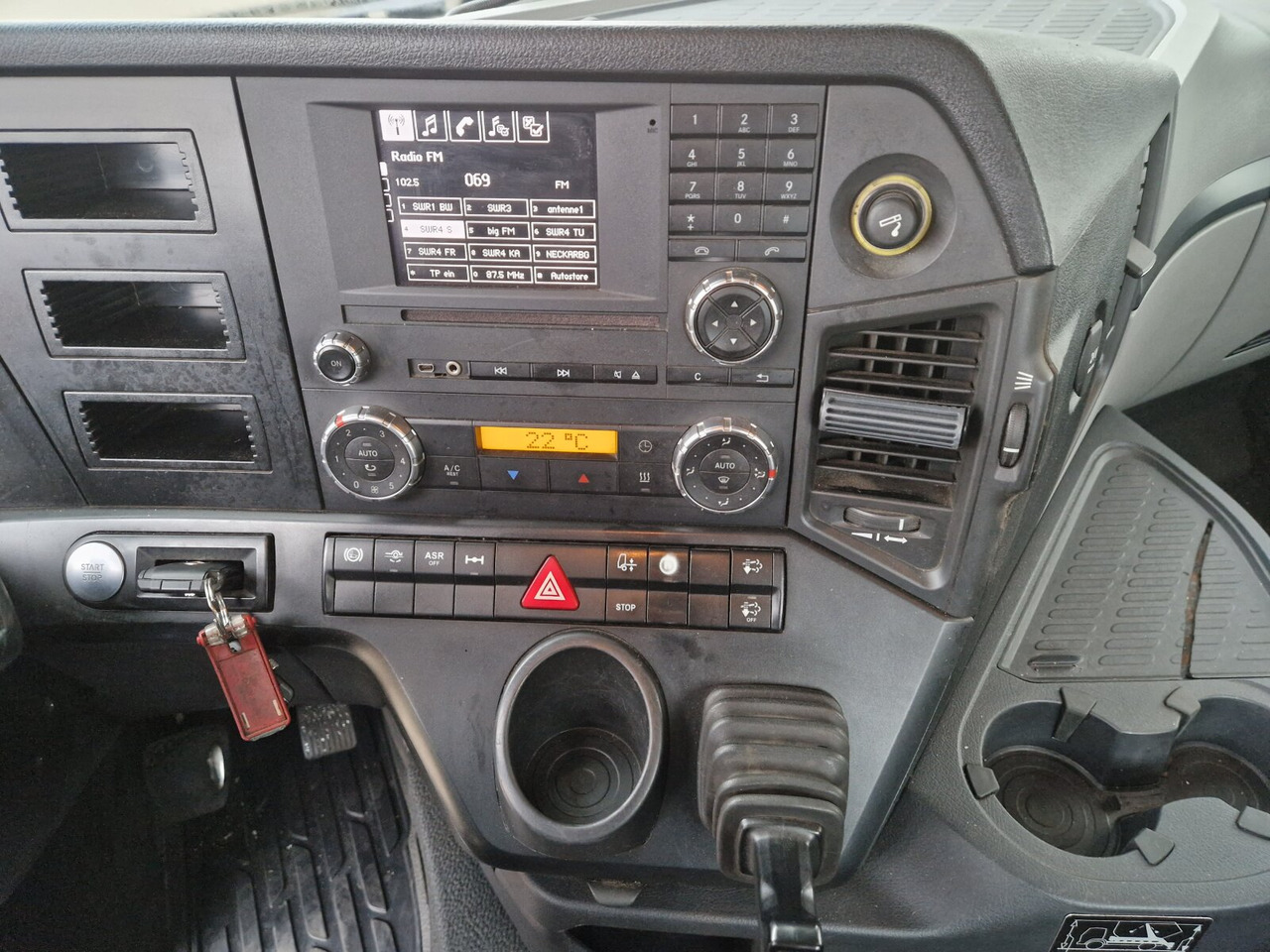 Mercedes-Benz Antos 1848 L 4x2 Antos 1848 L 4x2, Meiller AK 12 MTG Teleskop, Funk, Retarder, Klima, Standhzg., Mercedes-Benz Antos 1848 L 4x2 Antos 1848 L 4x2, Meiller AK 12 MTG Teleskop, Funk, Retarder, Klima, Standhzg.,: صورة 12