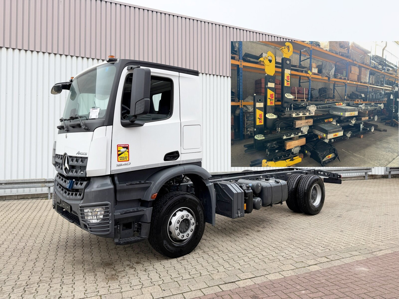 Mercedes-Benz Arocs 1840 K 4x2 Arocs 1840 K 4x2, MultimediaCockpit, 2x Nebenantrieb, NMV & Motorabtrieb - شاحنة ذات خطاف: صورة 1 Mercedes-Benz Arocs 1840 K 4x2 Arocs 1840 K 4x2, MultimediaCockpit, 2x Nebenantrieb, NMV & Motorabtrieb - شاحنة ذات خطاف: صورة 1