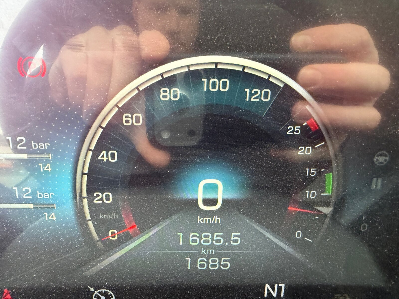 Mercedes-Benz Arocs 1840 K 4x2 Arocs 1840 K 4x2, MultimediaCockpit, 2x Nebenantrieb, NMV & Motorabtrieb - شاحنة هيكل كابينة: صورة 3 Mercedes-Benz Arocs 1840 K 4x2 Arocs 1840 K 4x2, MultimediaCockpit, 2x Nebenantrieb, NMV & Motorabtrieb - شاحنة هيكل كابينة: صورة 3