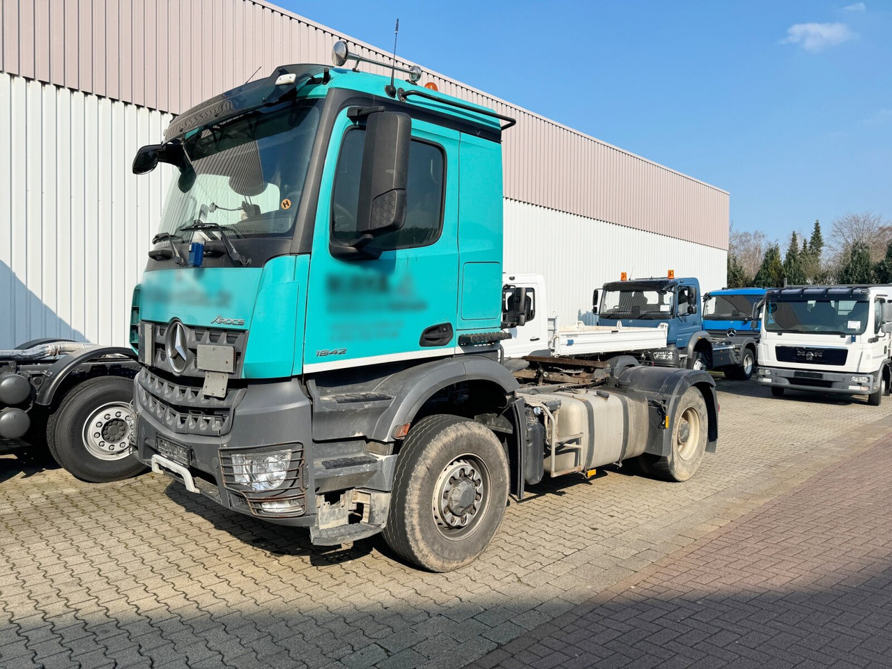 Mercedes-Benz Arocs 1842 LS 4x4 HAD Arocs 1842 LS 4x4 HAD, HydroDrive, Kipphydraulik - وحدة جر: صورة 1 Mercedes-Benz Arocs 1842 LS 4x4 HAD Arocs 1842 LS 4x4 HAD, HydroDrive, Kipphydraulik - وحدة جر: صورة 1