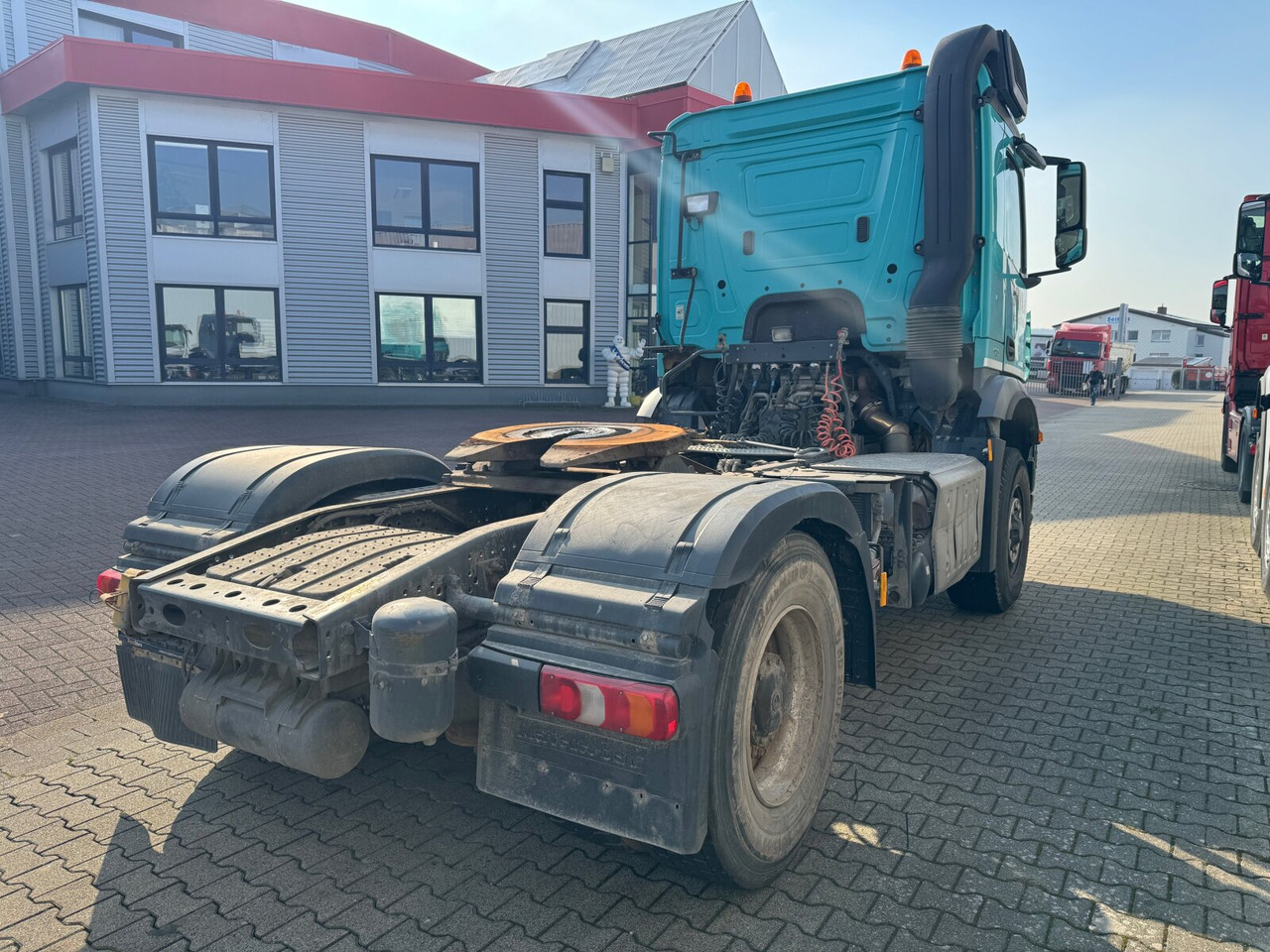 Mercedes-Benz Arocs 1842 LS 4x4 HAD Arocs 1842 LS 4x4 HAD, HydroDrive, Kipphydraulik - وحدة جر: صورة 3 Mercedes-Benz Arocs 1842 LS 4x4 HAD Arocs 1842 LS 4x4 HAD, HydroDrive, Kipphydraulik - وحدة جر: صورة 3