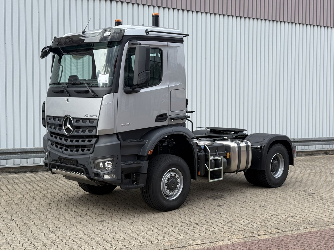 Mercedes-Benz Arocs 1853 AS 4x4 Arocs 1853 AS 4x4, Retarder, MultimediaCockpit, Navi - وحدة جر: صورة 1 Mercedes-Benz Arocs 1853 AS 4x4 Arocs 1853 AS 4x4, Retarder, MultimediaCockpit, Navi - وحدة جر: صورة 1