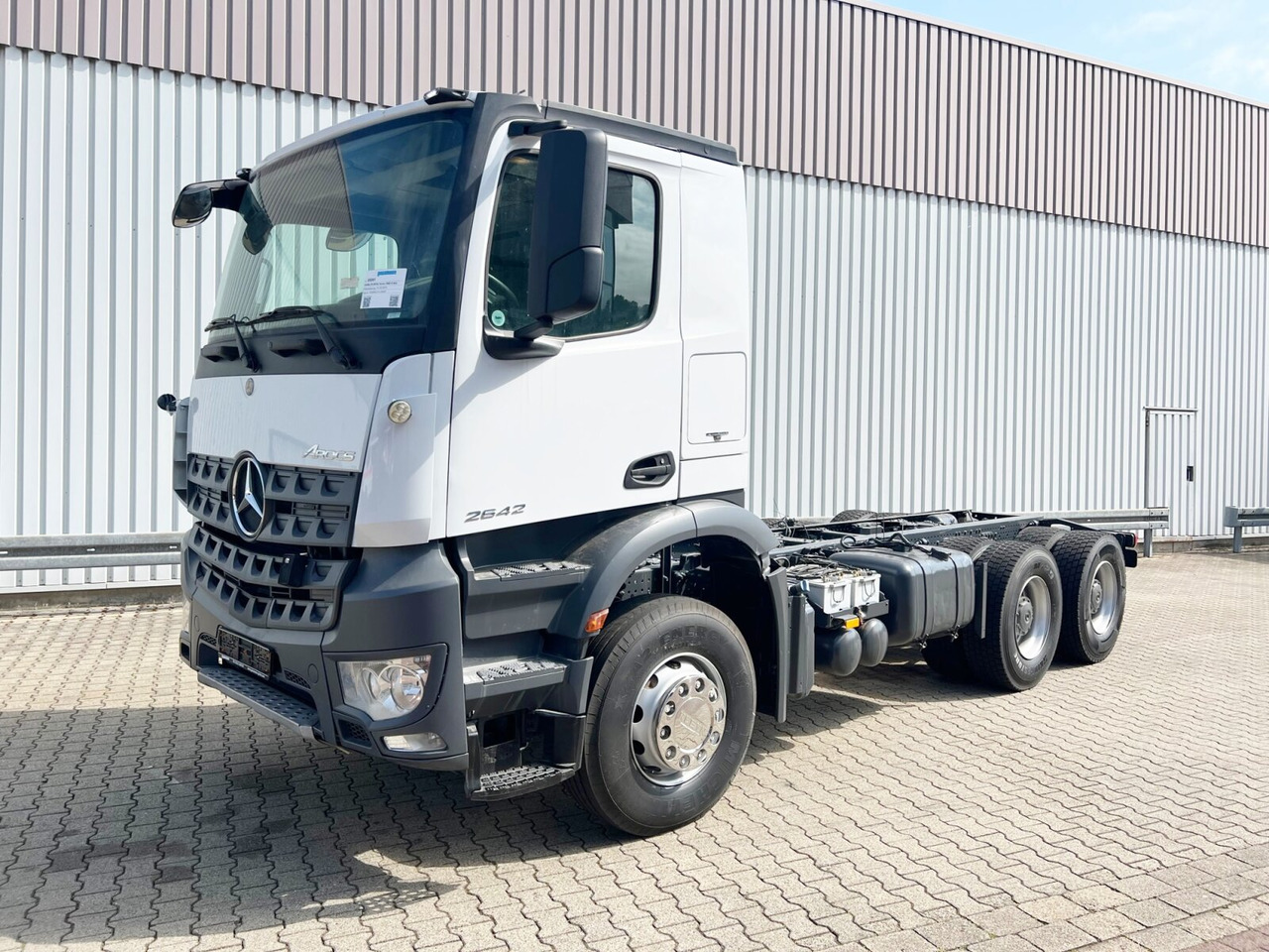 Mercedes-Benz Arocs 2642/45 K 6x4 Arocs 2642/45 K 6x4, Retarder, Motorabtrieb - شاحنة هيكل كابينة: صورة 1 Mercedes-Benz Arocs 2642/45 K 6x4 Arocs 2642/45 K 6x4, Retarder, Motorabtrieb - شاحنة هيكل كابينة: صورة 1